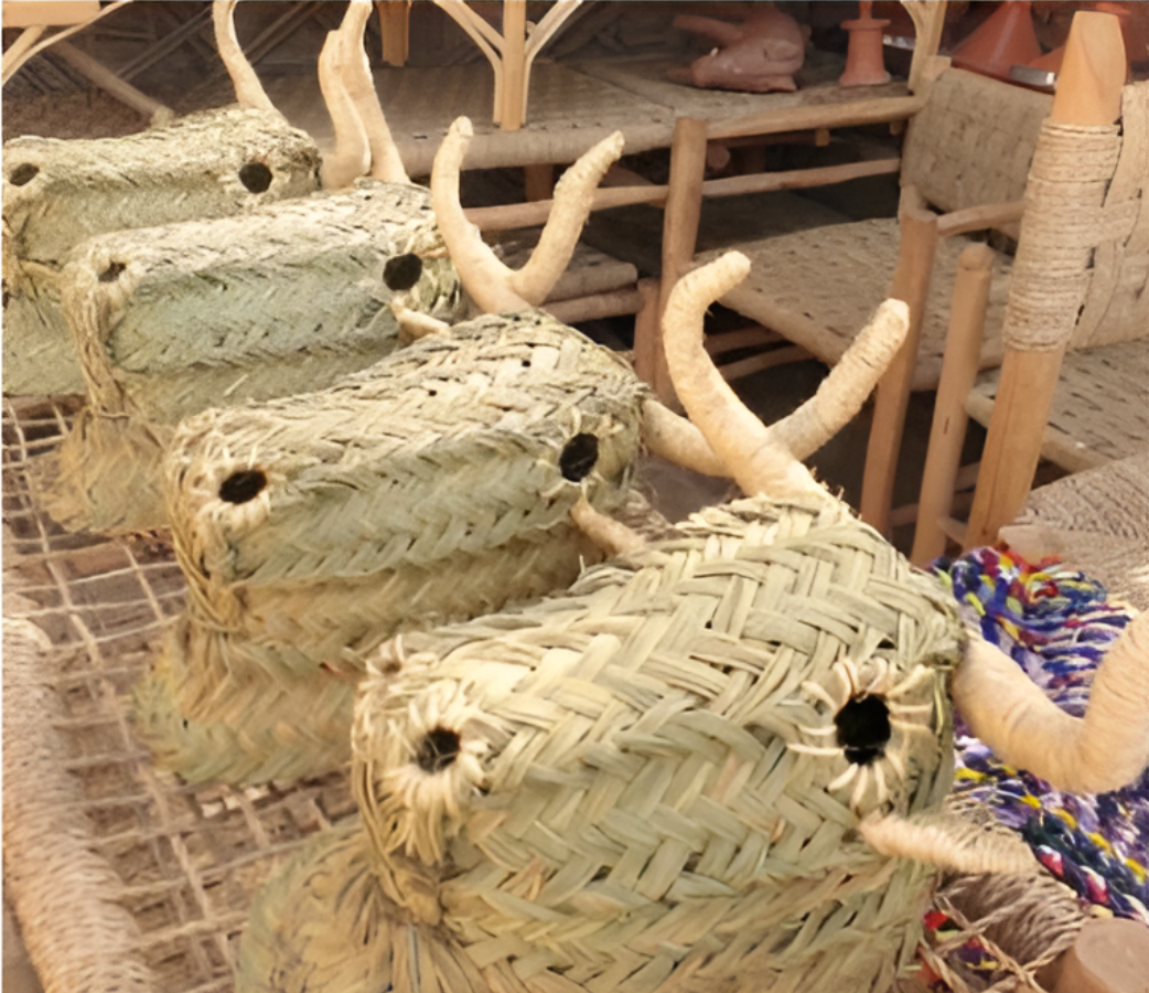Tête de Taureau en Doum – Pièce Décorative Artisanale et Authentique